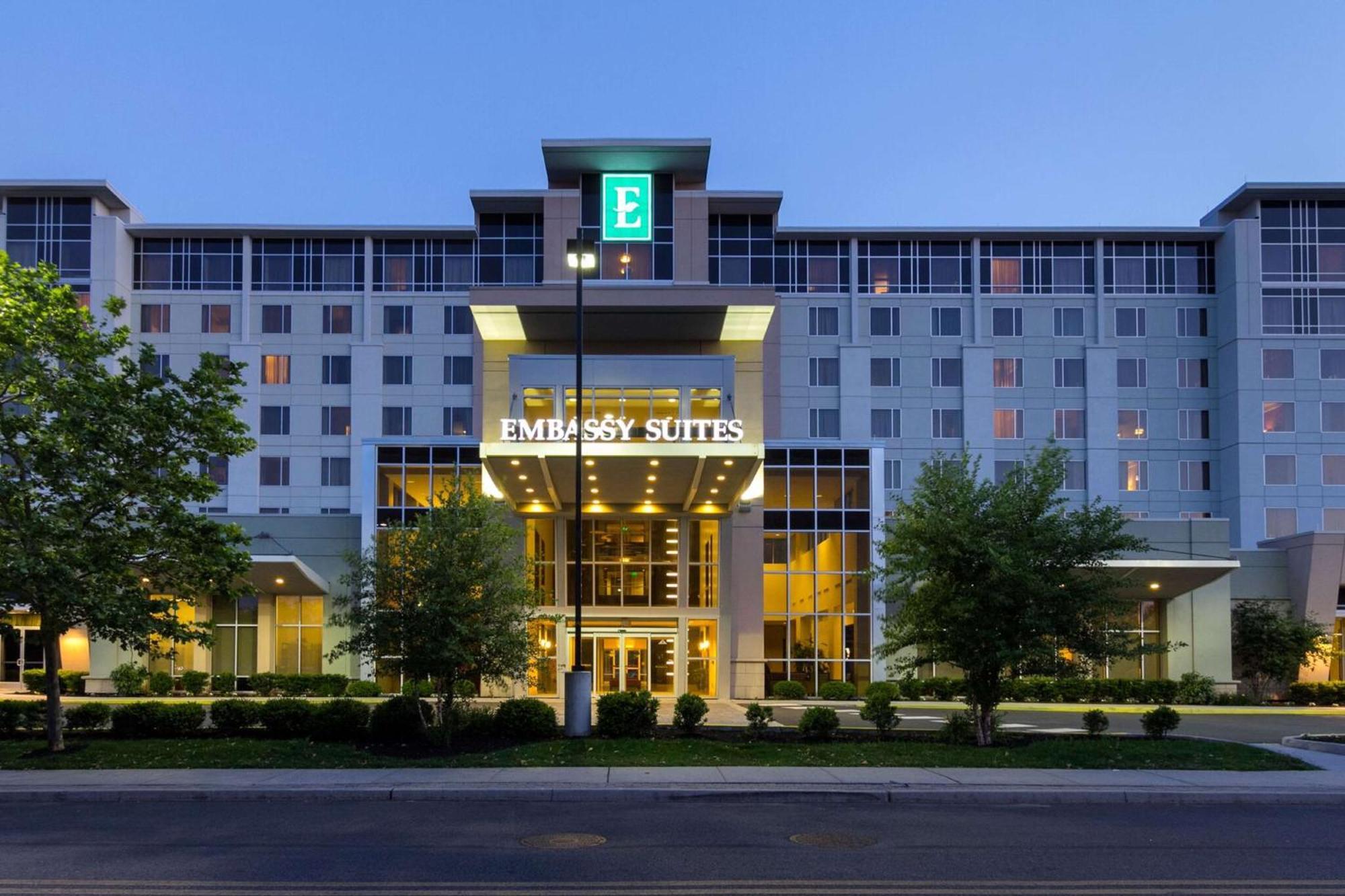 Embassy Suites By Hilton Newark Airport Элизабет Экстерьер фото